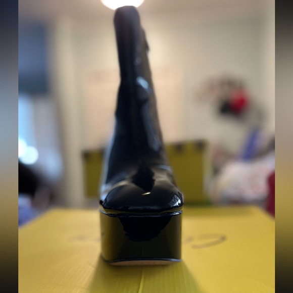 New Circus NY Heel Boots - Picture 2 of 4